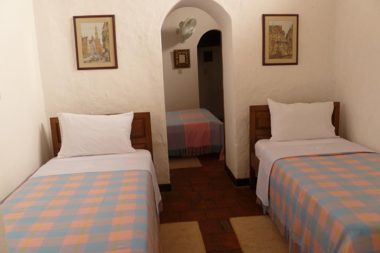 Hotel Mision Santa Barbara RNT 4799 Barichara Bagian luar foto